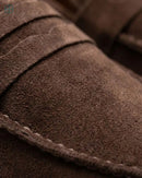 Mocassim Penny Loafer em Camurça | Rest Money™