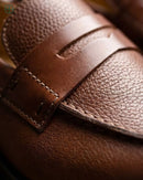 Mocassim Penny Loafer em Couro Liso | Rest Money™
